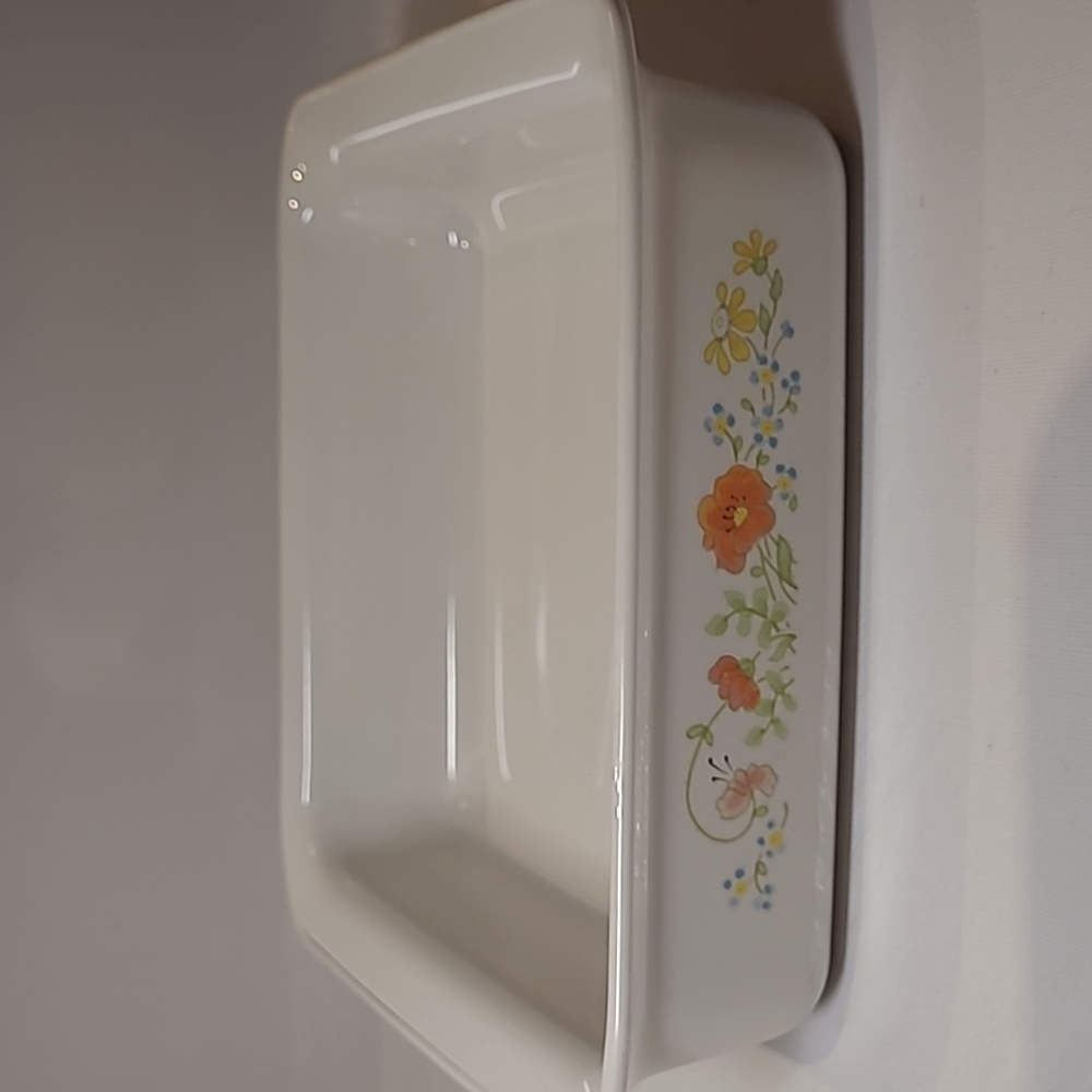 Vintage corningware wildflowers pattern lasagne/ baking pan .dish p-322